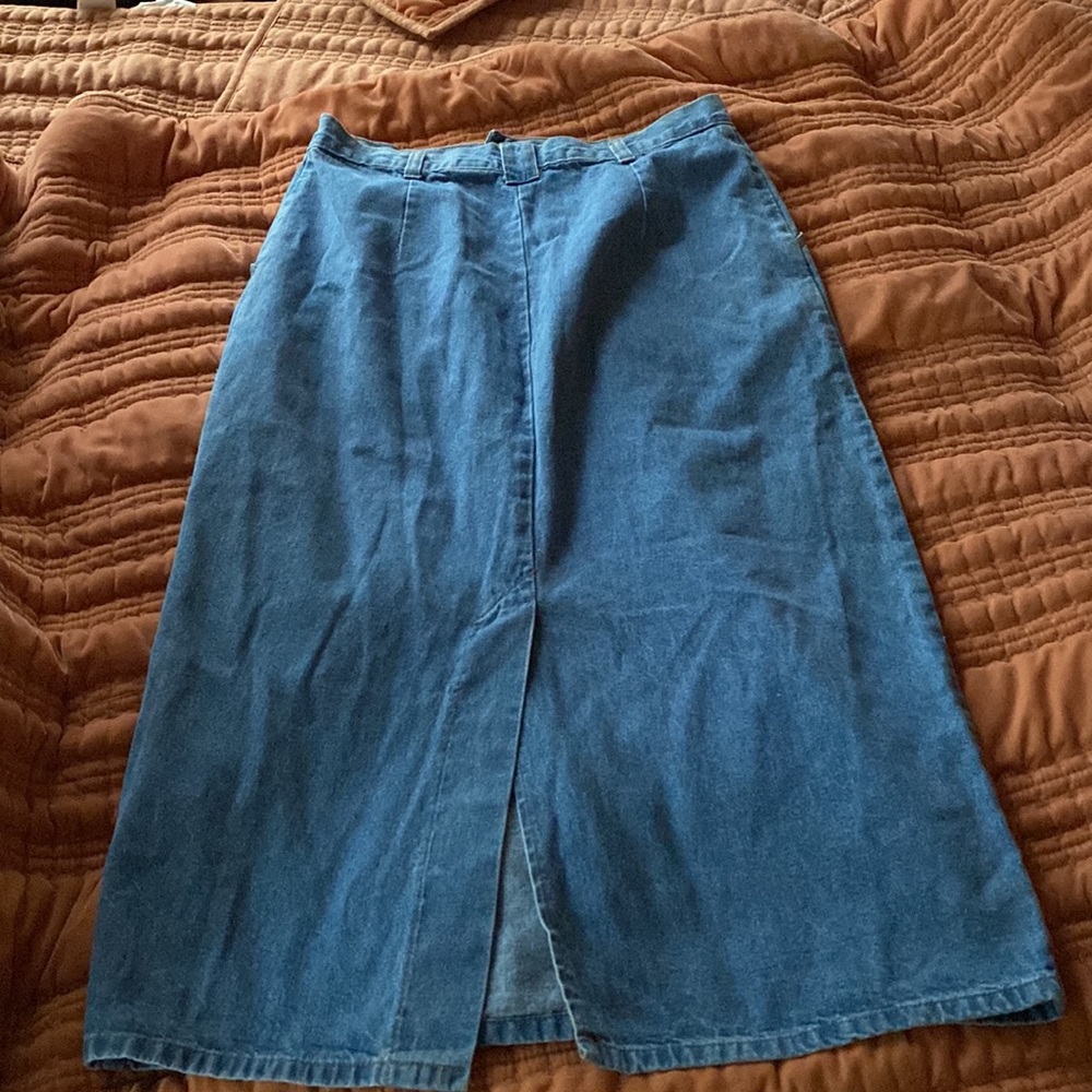 Vivaldi Jeanswear Vintage Denim Skirt - Picture 2 of 4